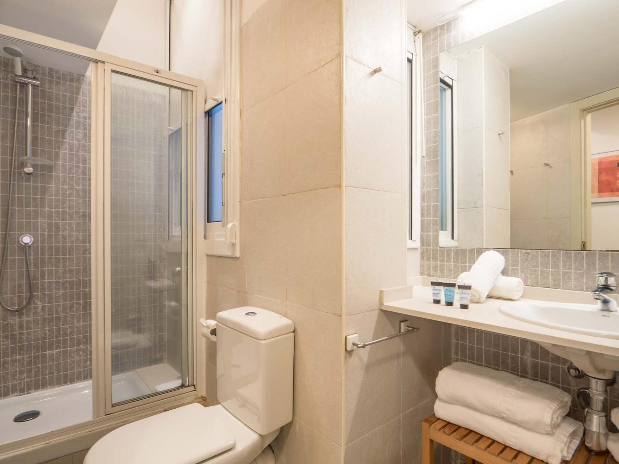 Rent Top Apartments Near Plaza De Catalunya — Photos 3